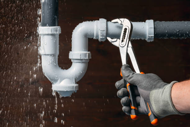 Professional Pipe Repair technician working in Hurley, WI